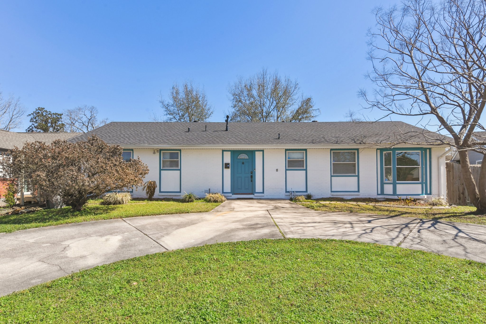 4 Bradley Place